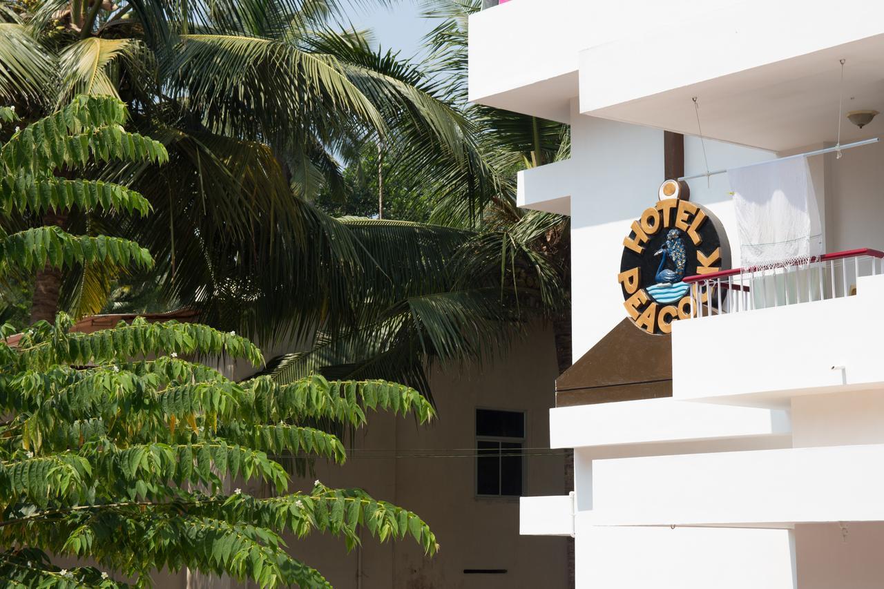 Hotel Peacock Kovalam Exteriör bild